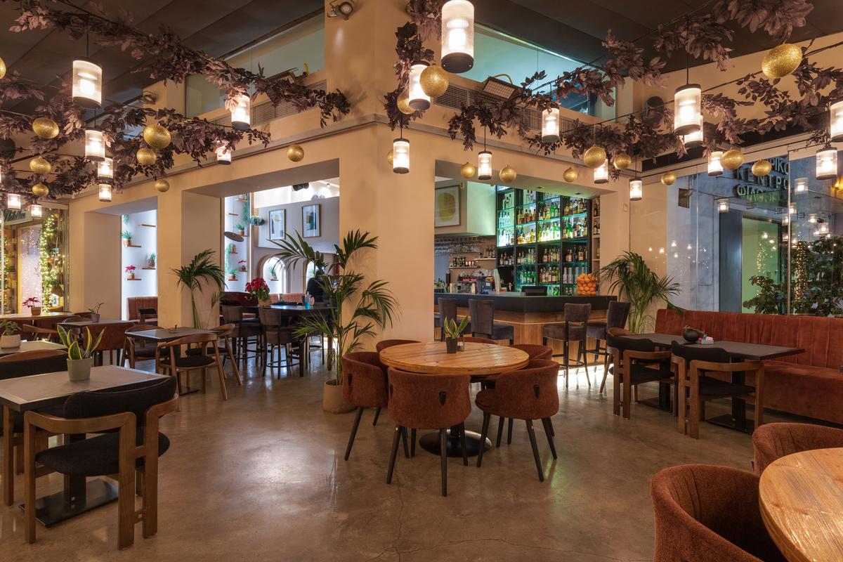 WhatsApp Image 2025-11-21 at 01.57.11_42dcb316